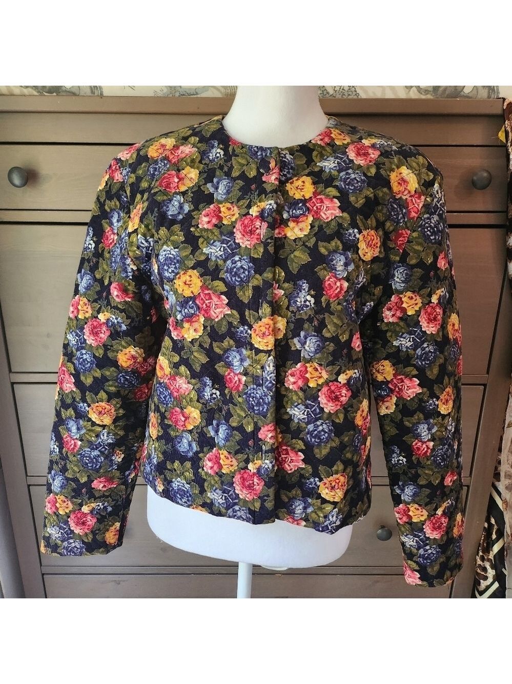 Floral Quilted Corduroy Floral Vintage Jacket By THE EAGLES EYE Size Medium